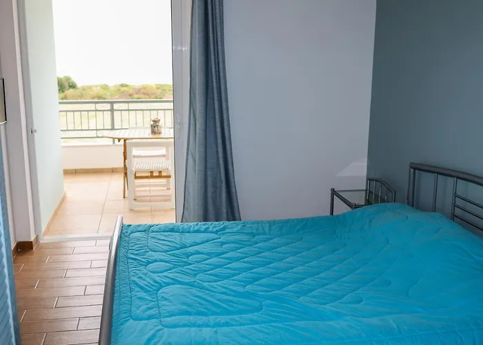 Agrilis * فيلياترا